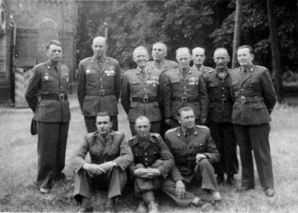 Grupa kapelmistrzw i tamburmajorw w Chemie Lubelskim, 1959
